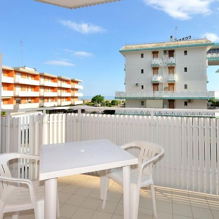 Condominio Malta Bibione Eksteriør billede