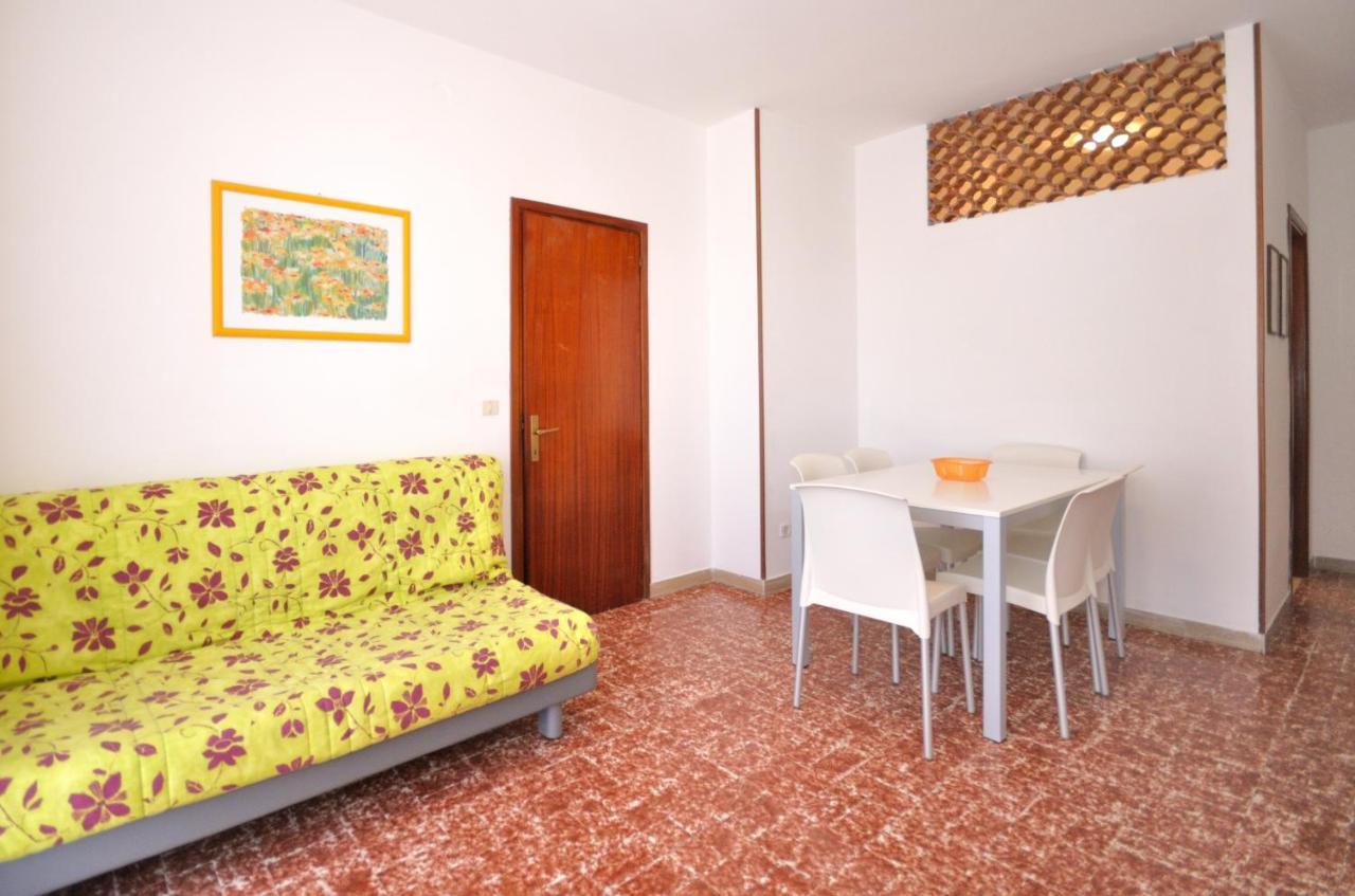 Condominio Malta Bibione Eksteriør billede